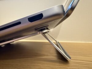 Amazonベーシック ノートパソコン用スタンド