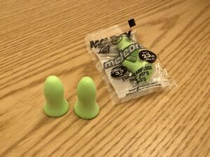モルデックスメテオは2個セット(1ペア)で包装されている